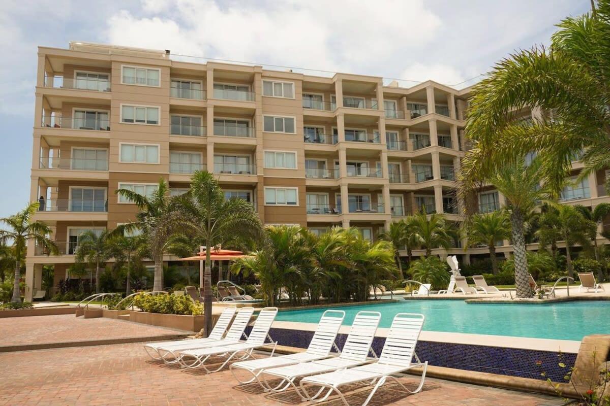 Beautiful Apartment In Eagle Beach Levent Palm Beach Exterior photo